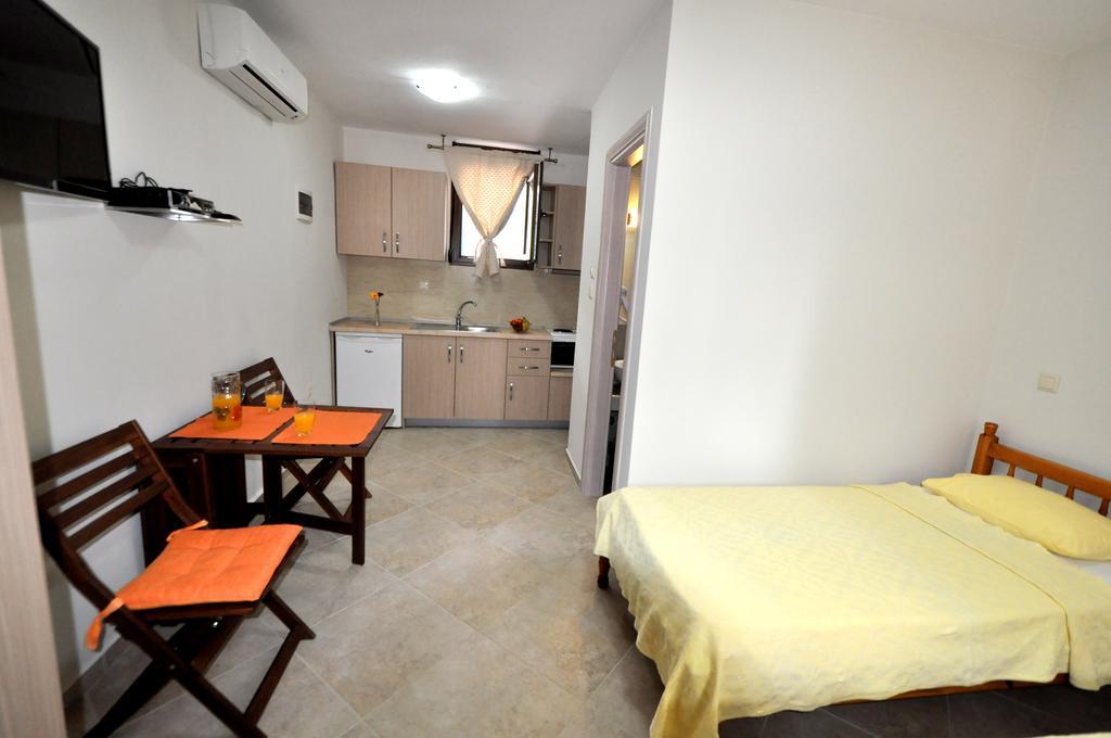 Apartamento Alba Studio Thassos Koinira Habitación foto